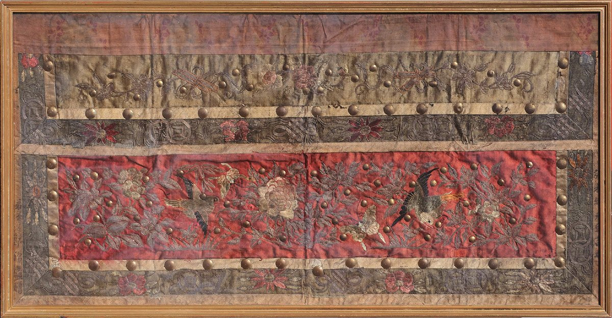 Due antichi tessuti orientali in seta, Cina, XIX secolo-photo-1