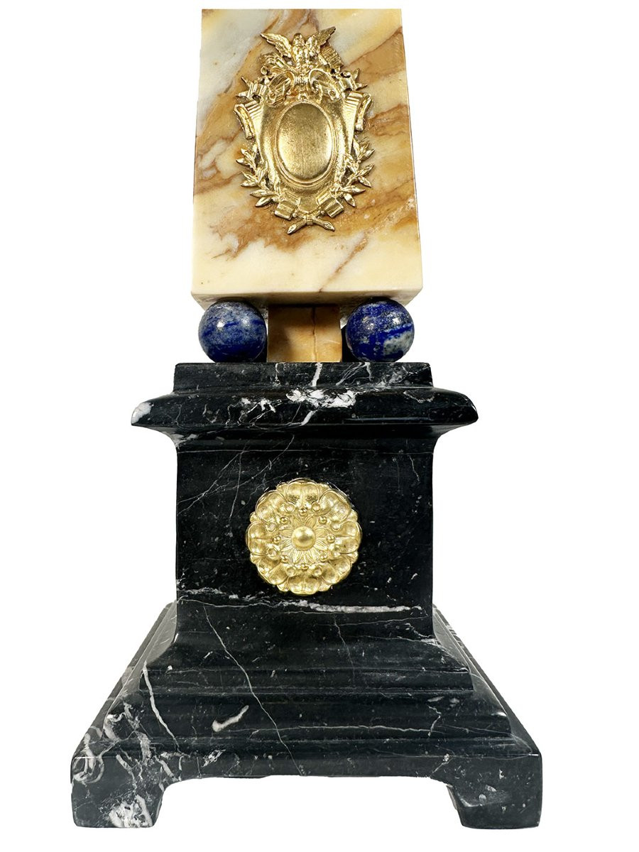 Coppia di obelischi  in marmo, Roma, prima metà del XX secolo-photo-4